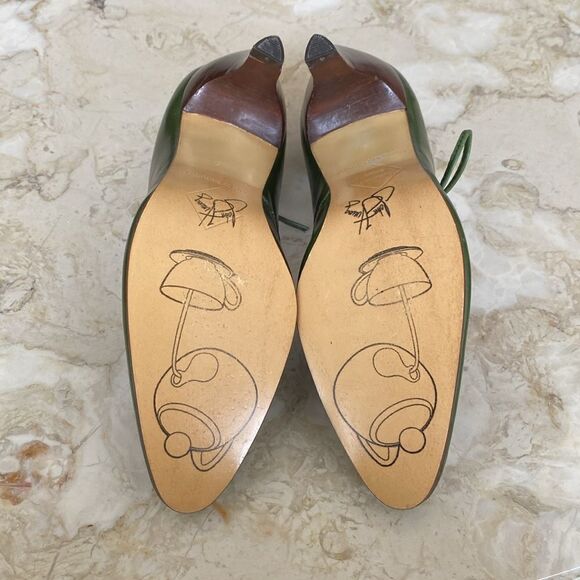 John Fluevog Teapots Darjeeling Leather Pumps Heels Olive Green - Picture 15 of 15
